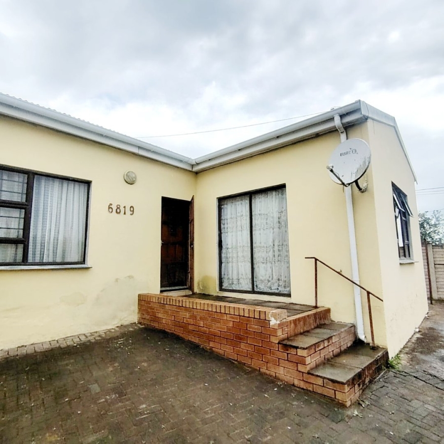 5 Bedroom Property for Sale in Mdantsane Nu 3 Eastern Cape